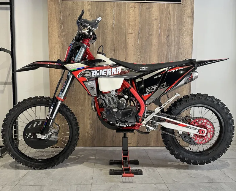 Мотоцикл AJERRA SAGAI CB300RL